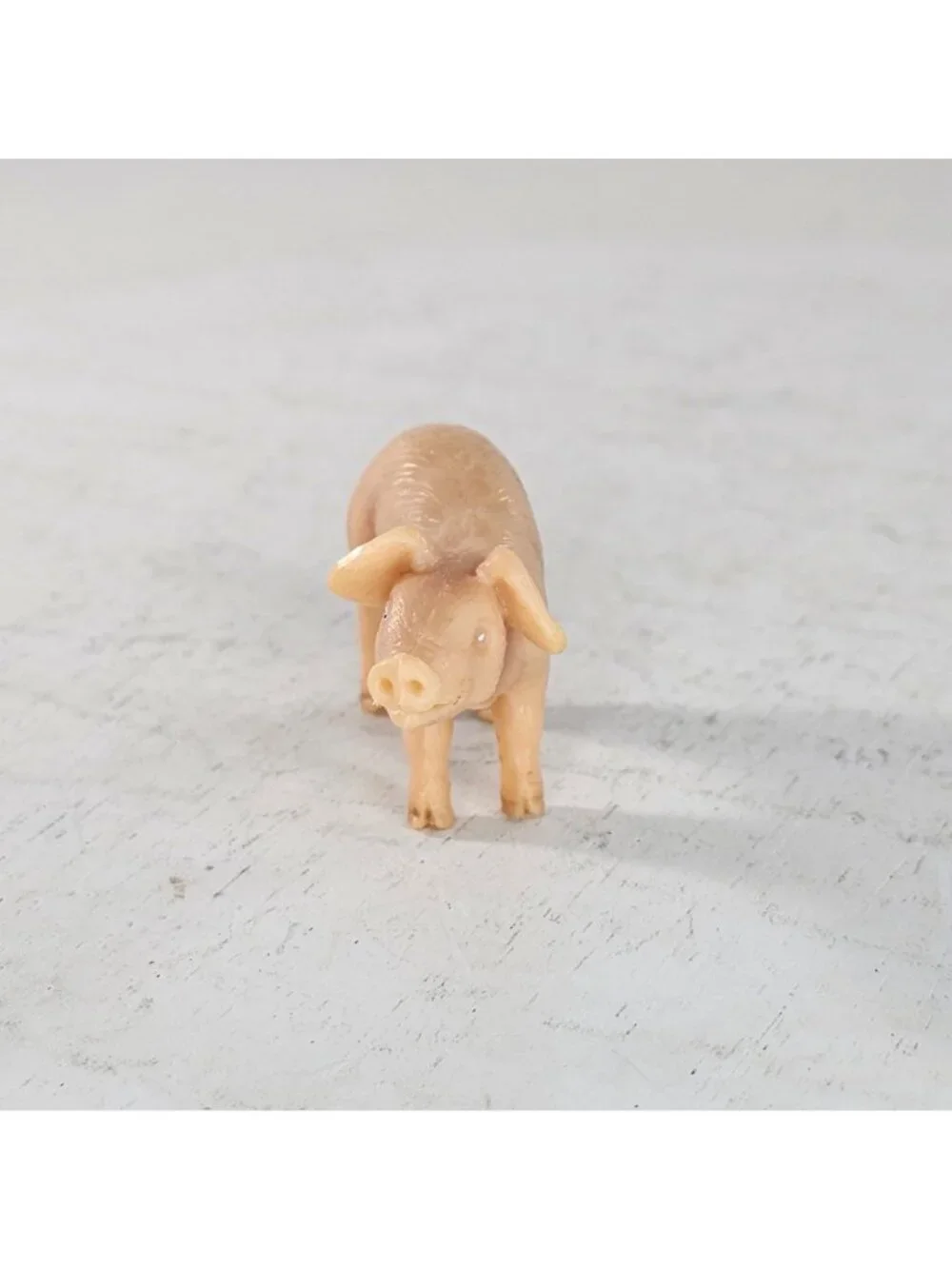 Schleich Piglet Standing Baby Pig #13118 Farm Animal Figure Toy 1996-2003